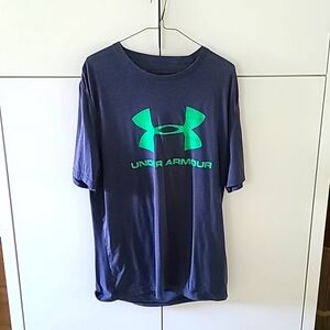 Under Armour T shirt